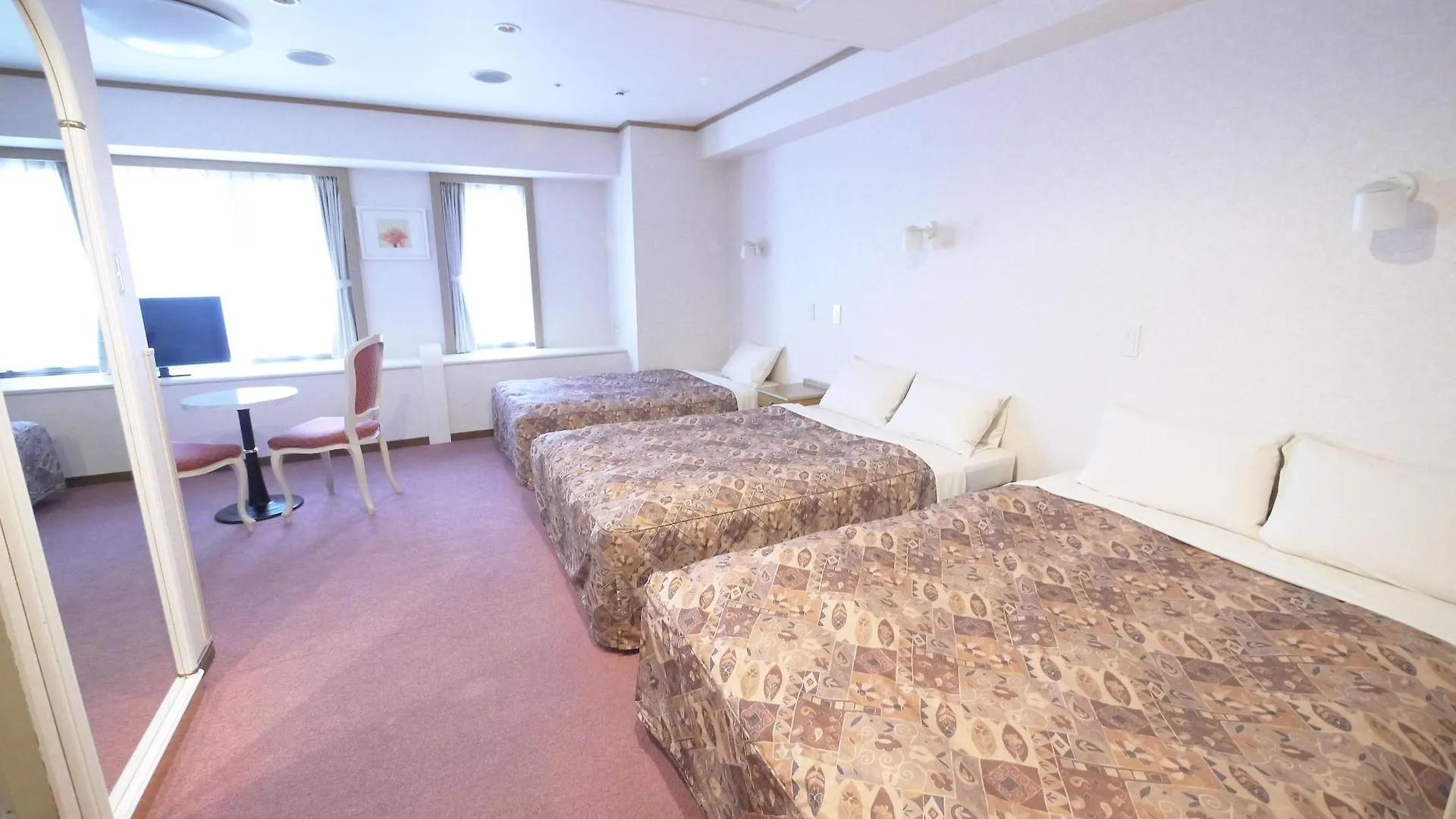 U-Community Hotel Higashi-osaka