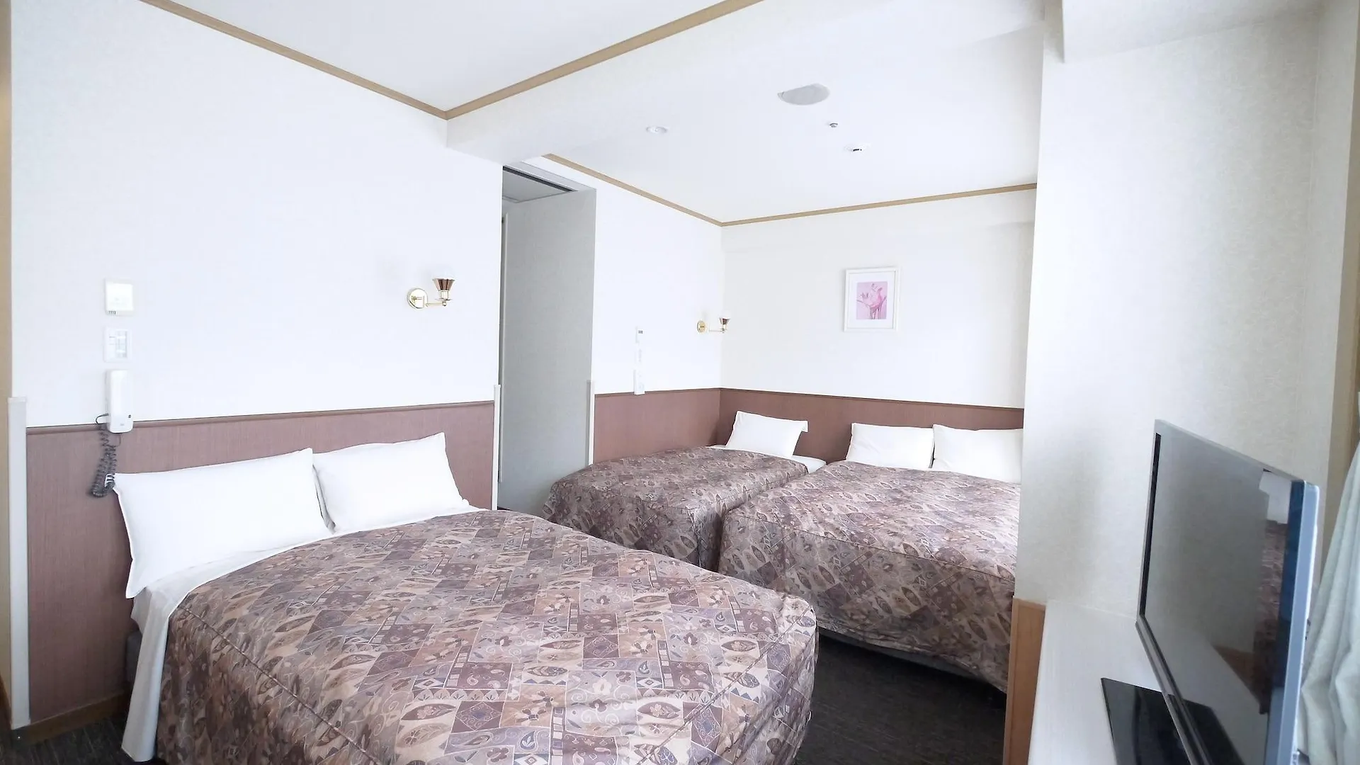 U-Community Hotel Higashi-osaka
